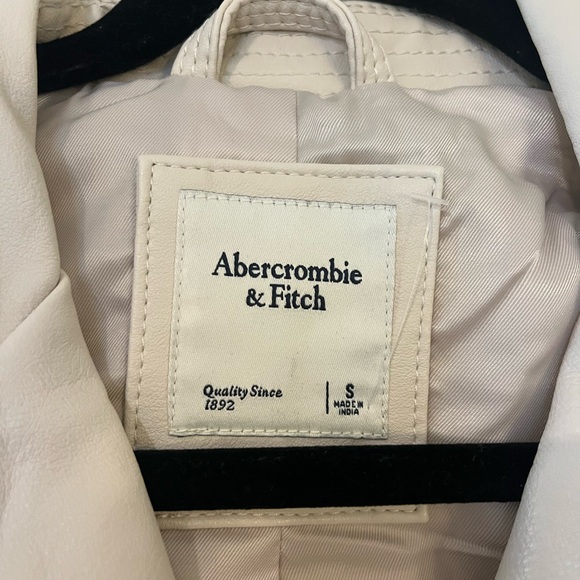 Abercrombie & Fitch Vegan Leather Jacket - Size Small - Picture 7 of 13